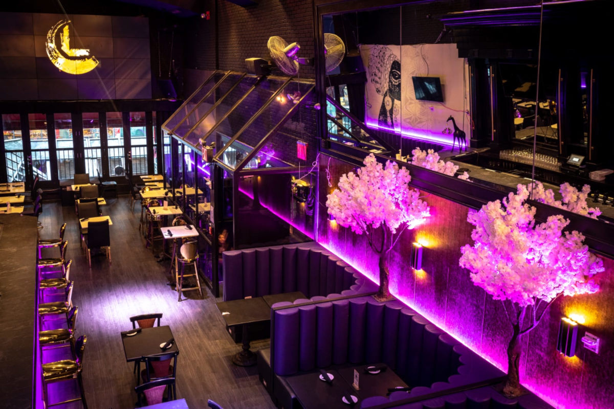 Lagos TSQ restaurant atmosphere